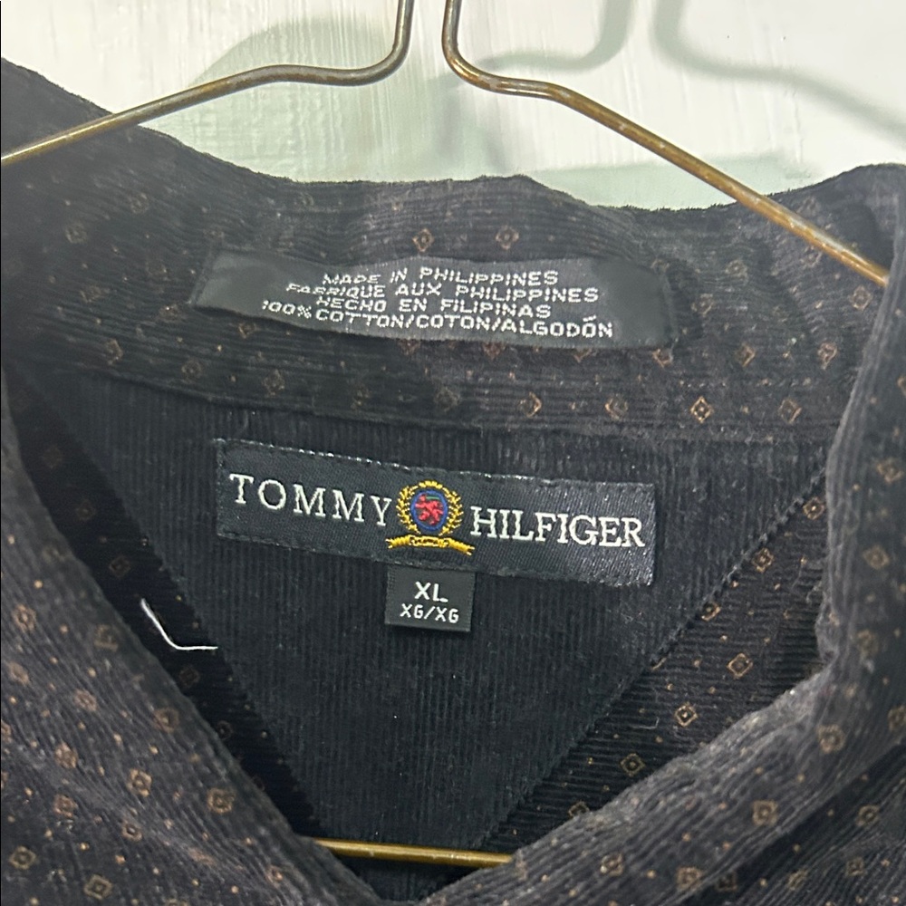 (🙈2 For $20)Tommy Hilfiger Men's XL Black super soft Casual Button-Down Shirt - Picture 2 of 3